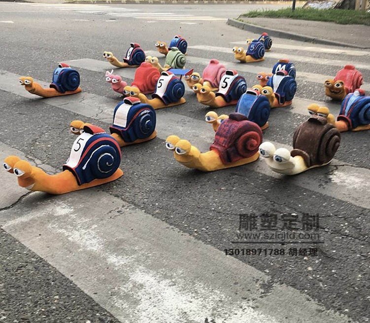 蓝天雀羽雕塑 (623).jpg